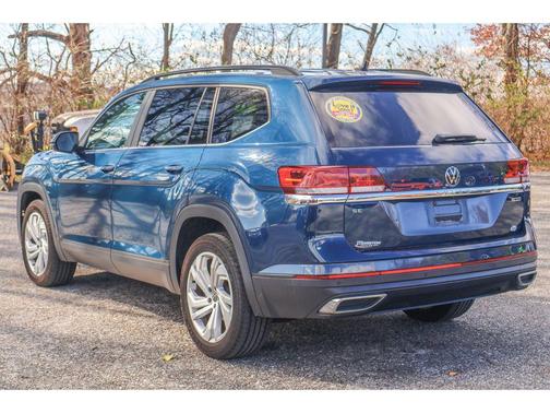 2021 Volkswagen Atlas 2.0T SE w/Technology 4MOTION