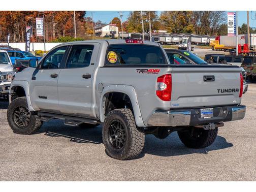 2020 Toyota Tundra SR5