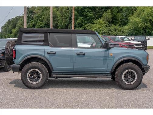 2022 Ford Bronco Badlands