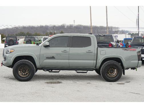 2022 Toyota Tacoma TRD Sport