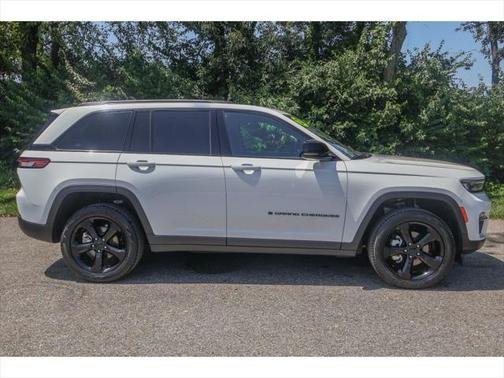 2023 Jeep Grand Cherokee Limited X