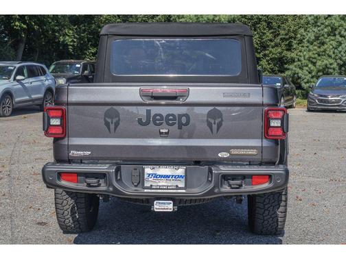 2021 Jeep Gladiator Freedom 4x4