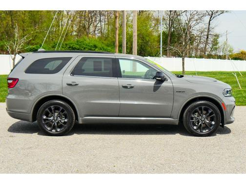 DB Black Clearcoat 2022 Dodge Durango R/T Plus AWD