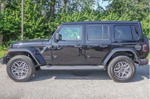 2025 Jeep Wrangler Sahara