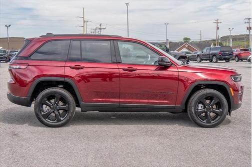 2025 Jeep Grand Cherokee Limited X