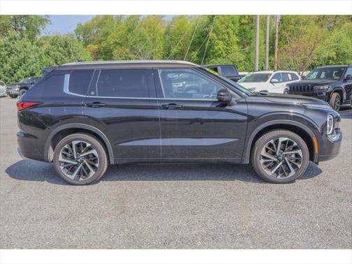 2023 Mitsubishi Outlander SEL 40th Anniversary S-AWC