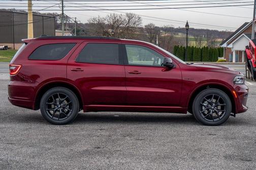 2026 Dodge Durango GT HEMI V8