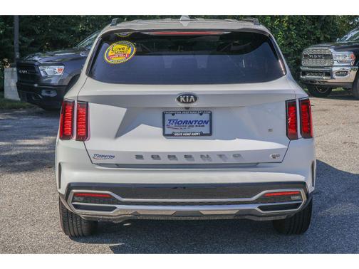 2021 Kia Sorento S