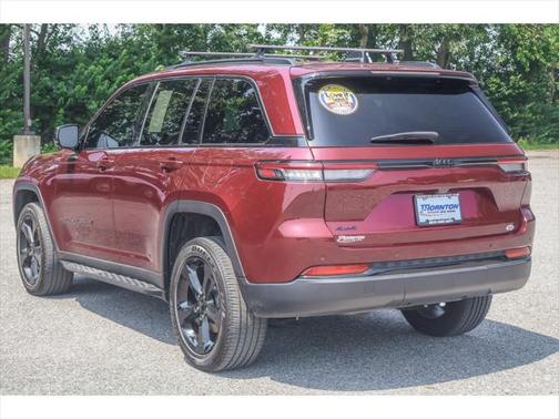 2023 Jeep Grand Cherokee Altitude