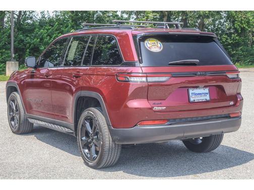 2023 Jeep Grand Cherokee Altitude