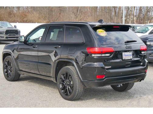 2021 Jeep Grand Cherokee Laredo