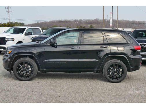 2021 Jeep Grand Cherokee Laredo