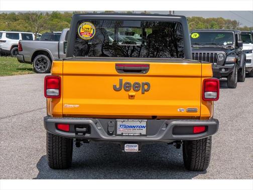2021 Jeep Gladiator Overland