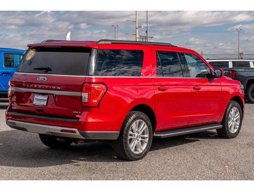 2022 Ford Expedition Max XLT