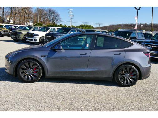 Midnight Silver Metallic 2022 Tesla Model Y Performance Dual Motor All-Wheel Drive