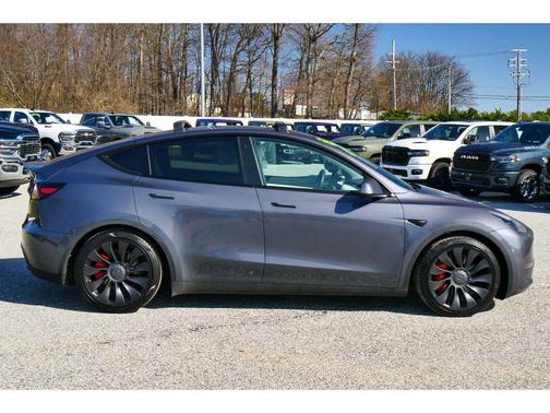 Midnight Silver Metallic 2022 Tesla Model Y Performance Dual Motor All-Wheel Drive