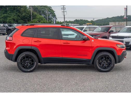 2021 Jeep Cherokee Trailhawk