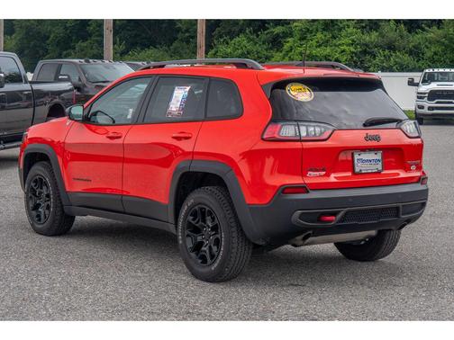 2021 Jeep Cherokee Trailhawk
