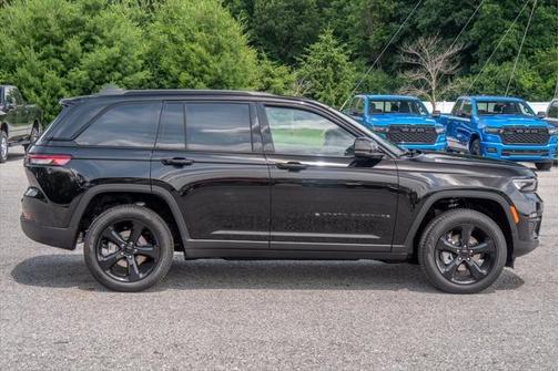 2025 Jeep Grand Cherokee Limited X