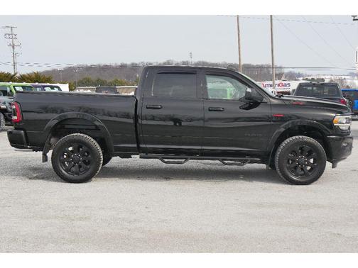 2020 RAM 2500 Laramie Crew Cab 4X4 6'4' Box