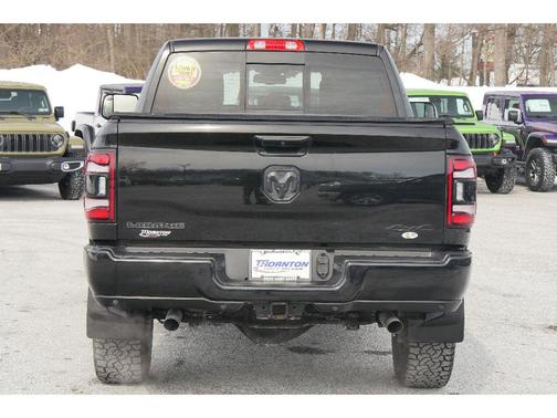 2020 RAM 2500 Laramie Crew Cab 4X4 6'4' Box