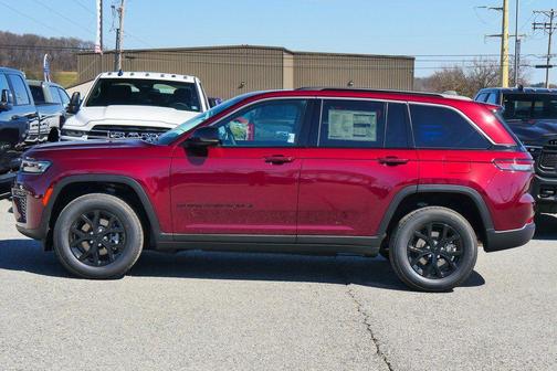 2026 Jeep Grand Cherokee Altitude