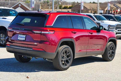 2026 Jeep Grand Cherokee Altitude