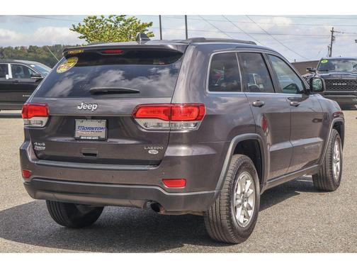 2020 Jeep Grand Cherokee Laredo