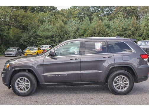 2020 Jeep Grand Cherokee Laredo