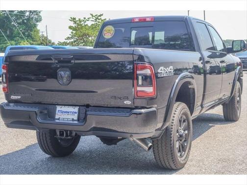 2022 RAM 2500 Laramie Crew Cab 4x4 6'4' Box