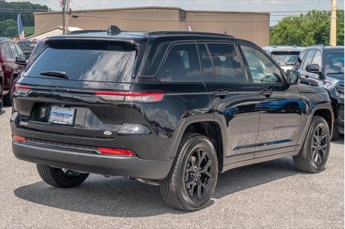 2025 Jeep Grand Cherokee Altitude