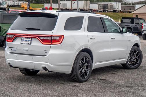 2026 Dodge Durango GT HEMI V8