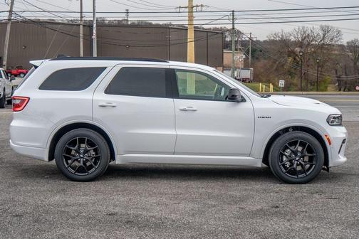 2026 Dodge Durango GT HEMI V8