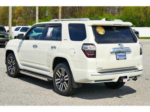 Blizzard Pearl 2020 Toyota 4Runner Limited