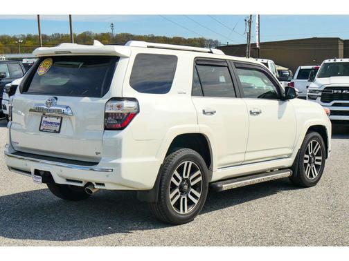 Blizzard Pearl 2020 Toyota 4Runner Limited
