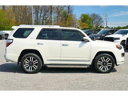 Blizzard Pearl 2020 Toyota 4Runner Limited