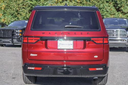 2025 Jeep Wagoneer Series II