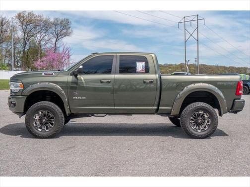 2021 RAM 2500 Big Horn Crew Cab 4x4 6'4' Box
