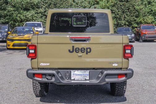 2025 Jeep Gladiator High Tide