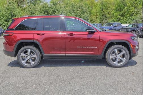 2025 Jeep Grand Cherokee Limited X