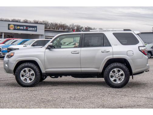 2021 Toyota 4Runner SR5