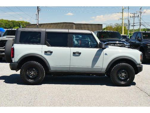 Cactus Gray 2023 Ford Bronco Black Diamond