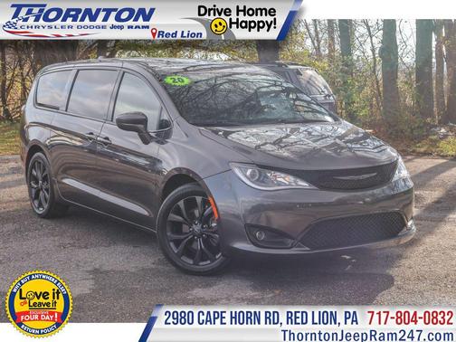 2020 Chrysler Pacifica Touring