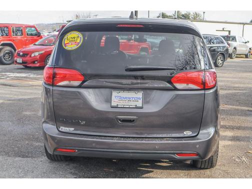 2020 Chrysler Pacifica Touring