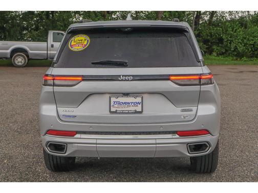 2022 Jeep Grand Cherokee Overland