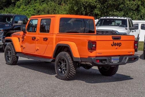 2025 Jeep Gladiator High Tide
