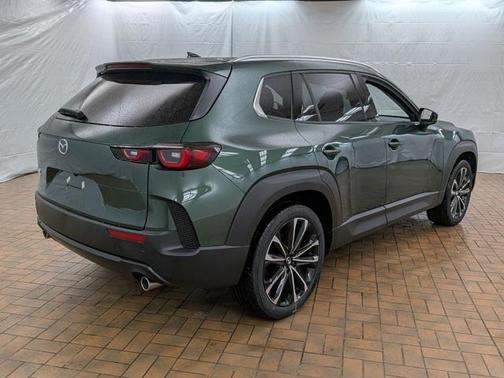 2026 Mazda CX-50 Premium