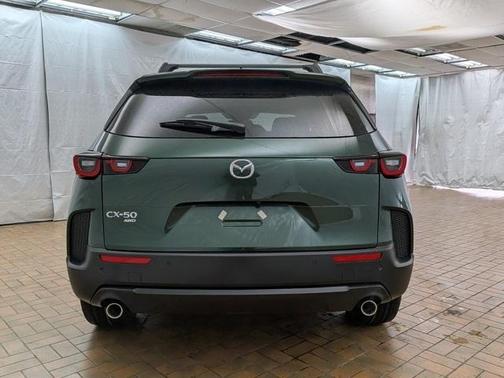 2026 Mazda CX-50 Premium