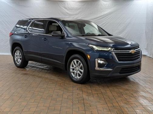 2022 Chevrolet Traverse LS