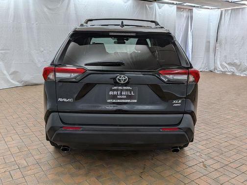 Midnight Black Metallic 2021 Toyota RAV4 XLE